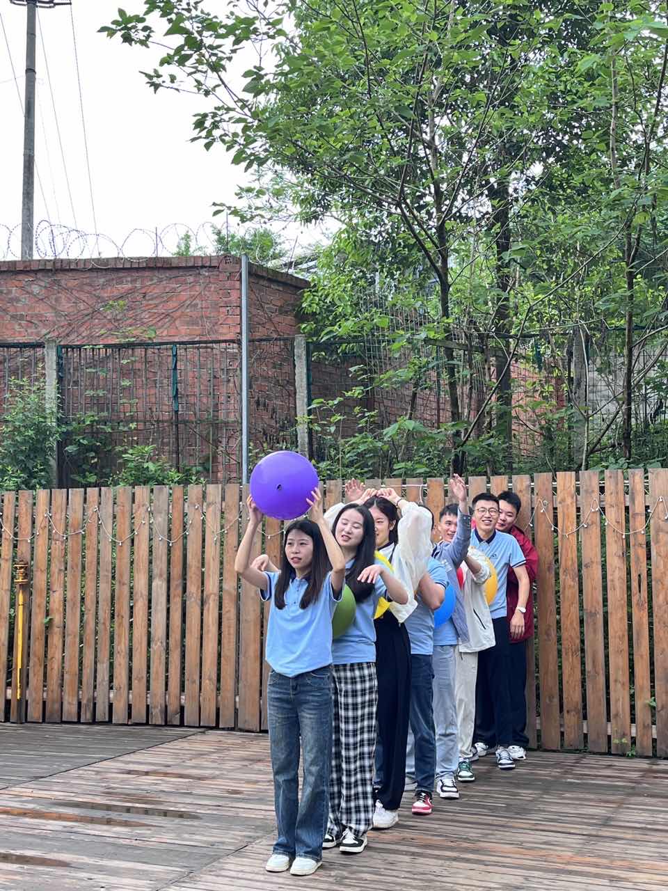 上海雄達(dá)國際物流